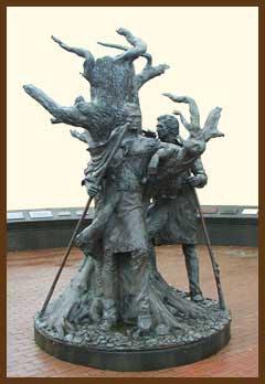 Stanley Wanlass Sculpture